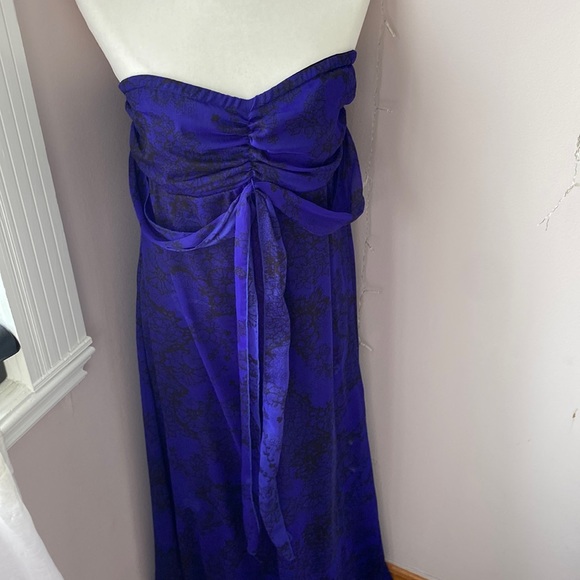 Fire Los Angeles Dresses & Skirts - Floral flowy maxi dress